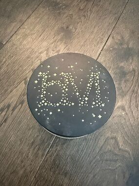 New Large BareMinerals
Original Loose Powder
Medium Beige 12
18g/ .06